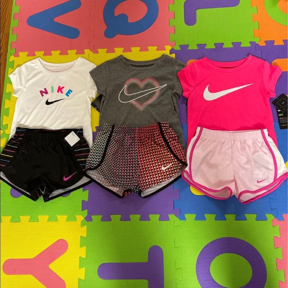 Nike 3 sets 4T